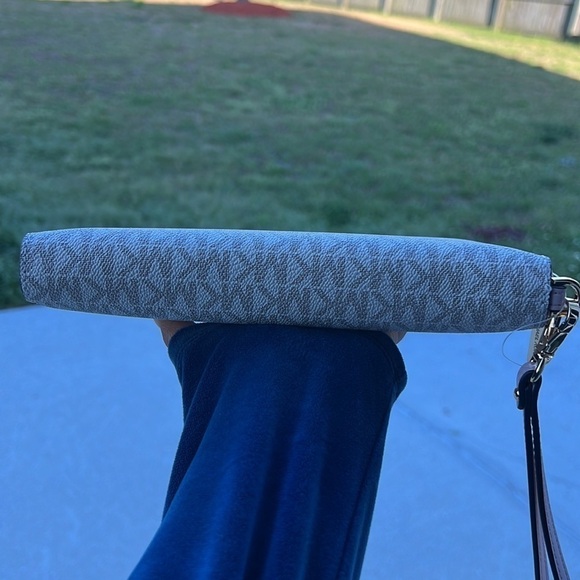 Michael Kors Jet Set Large Continental Wallet Wristlet MK Vanila Pink Blush - Picture 2 of 7